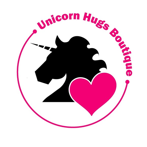 Meet your Posher, Carrie - Picture 2 of 5